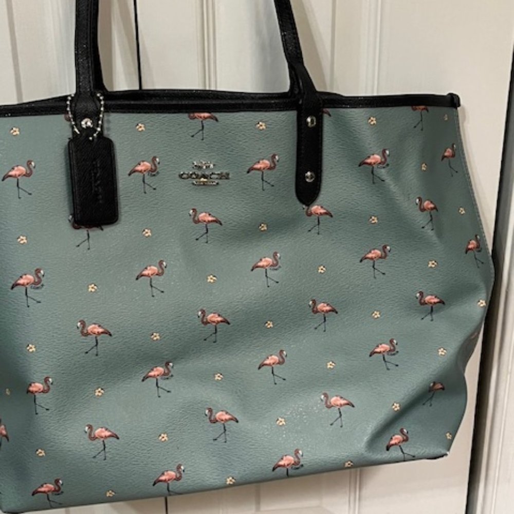 Coach Medium Size Shoulder Bag. Flamingo Design with Small Wallet.